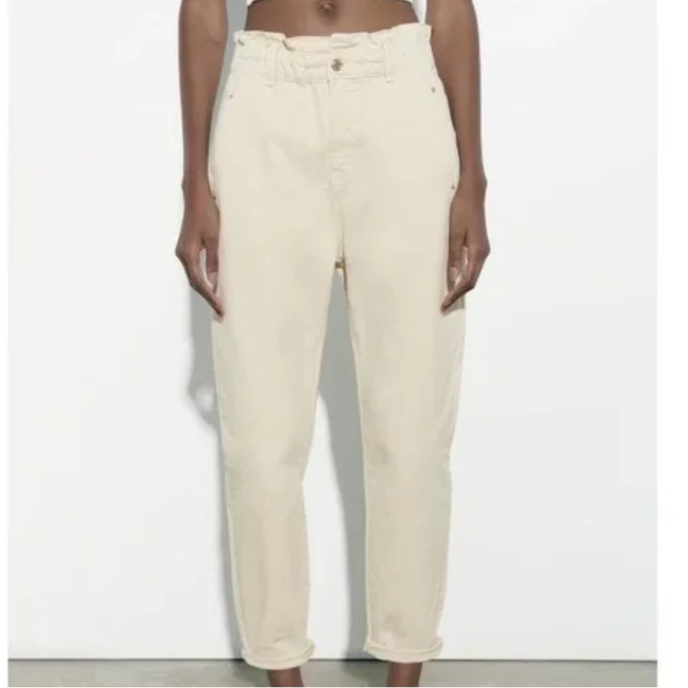 Zara Ivory Paperbag High Rise Jeans